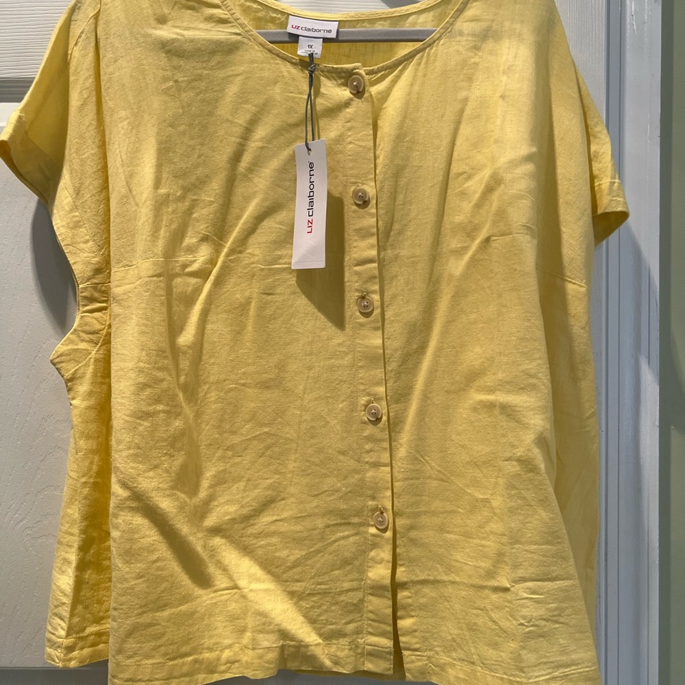 Liz Claiborne spring linen button down short sleeve